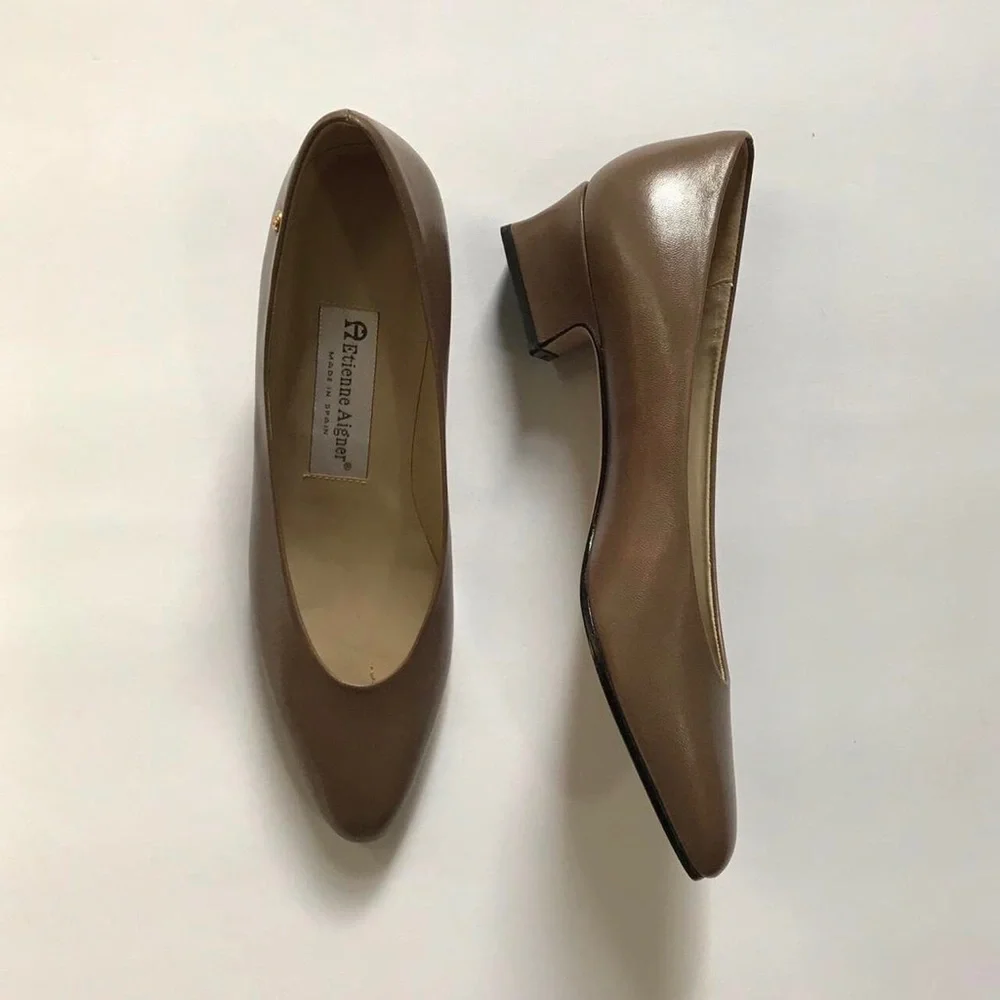 Etienne Aigner Vintage High Heels - Picture 2 of 4